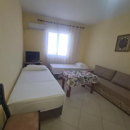 Roan Golem Golem (Tirana)